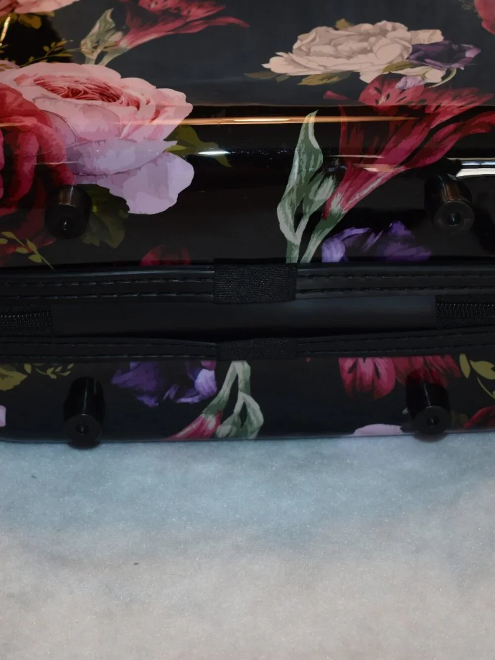 Triforce Elite Hardside Travelware Beauty Case Luggage – Versailles Collection